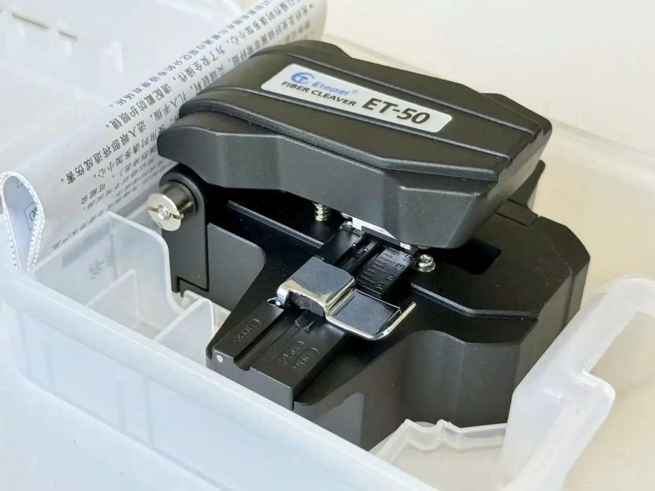 Dao cắt sợi quang tự động ET50S