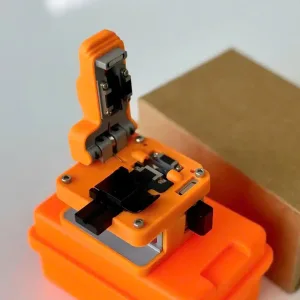 Dao cắt sợi cáp quang chống va đập dành cho máy hàn